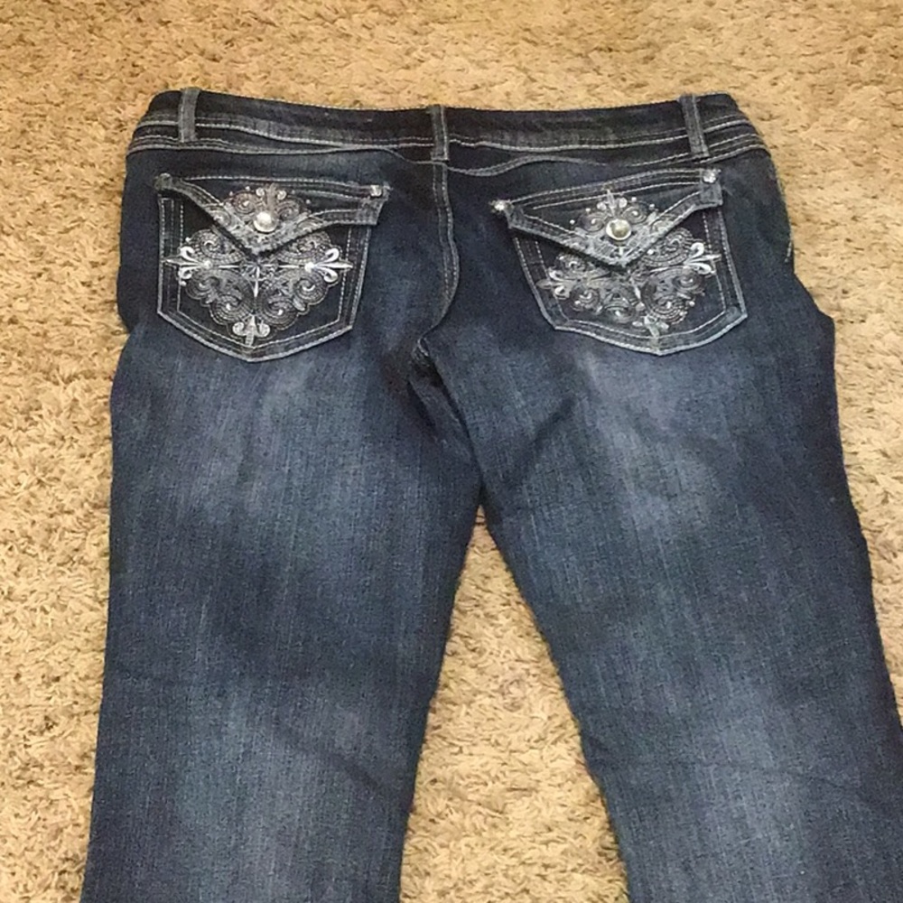 Jeans - Picture 2 of 4